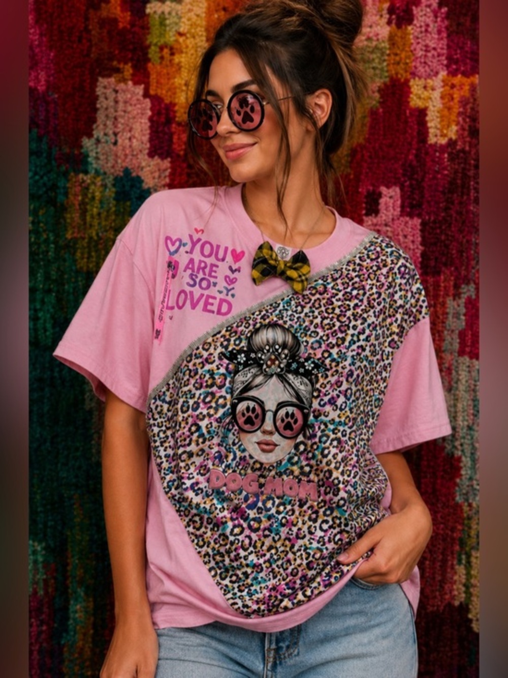 Dog Mom Graphic Short Sleeve Tee - Multicolor